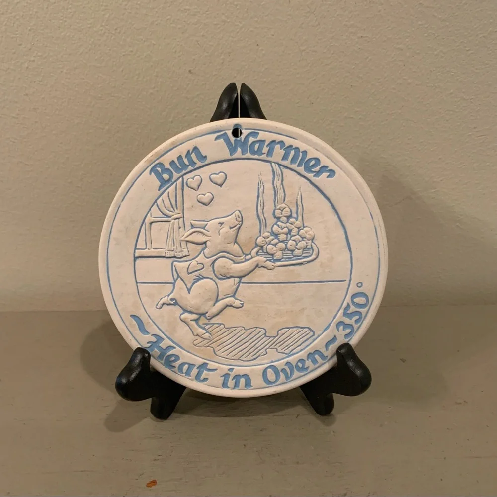 Vintage Lyn Ulick Bun Warmer